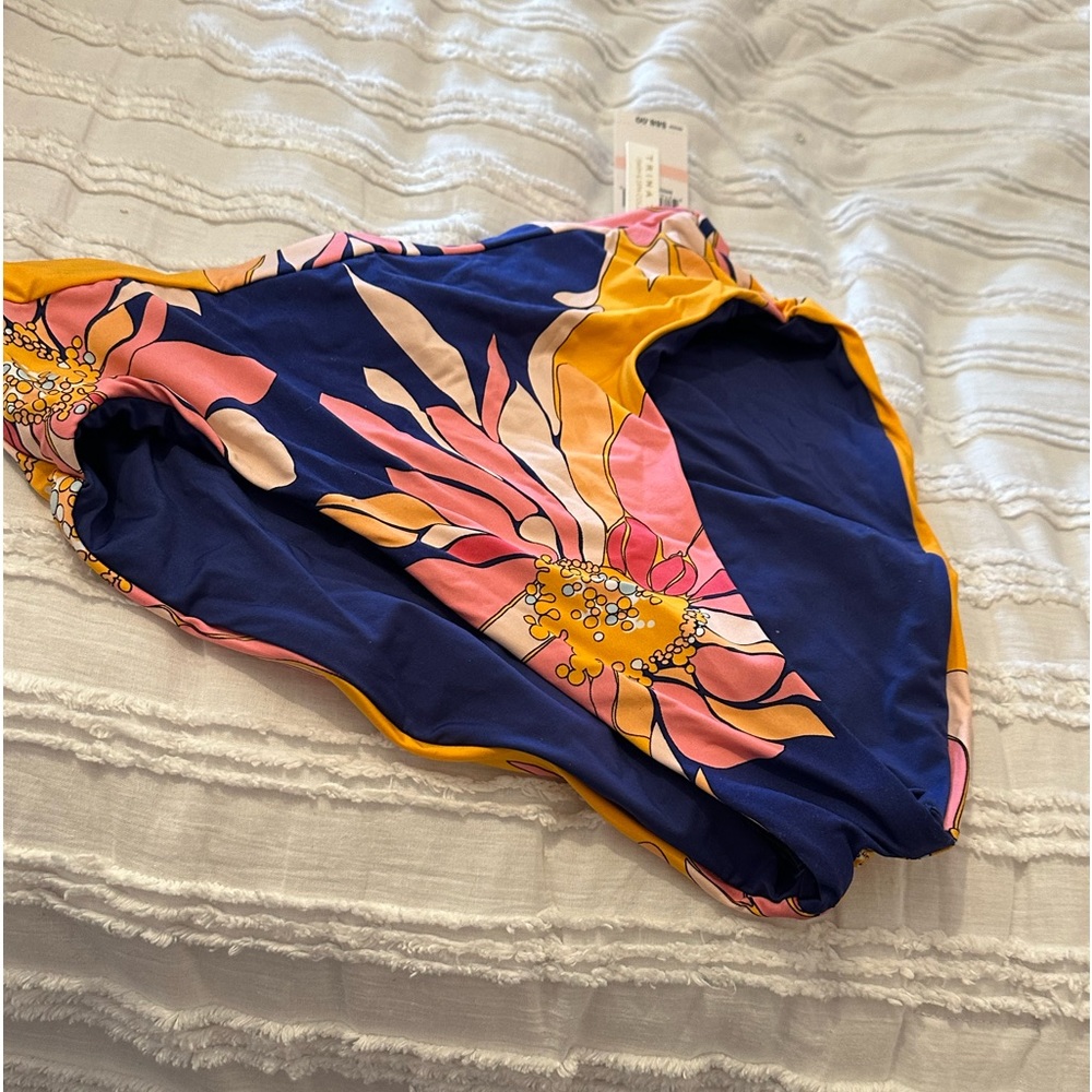 Trina Turk  size 10 ts mini bottoms nwt